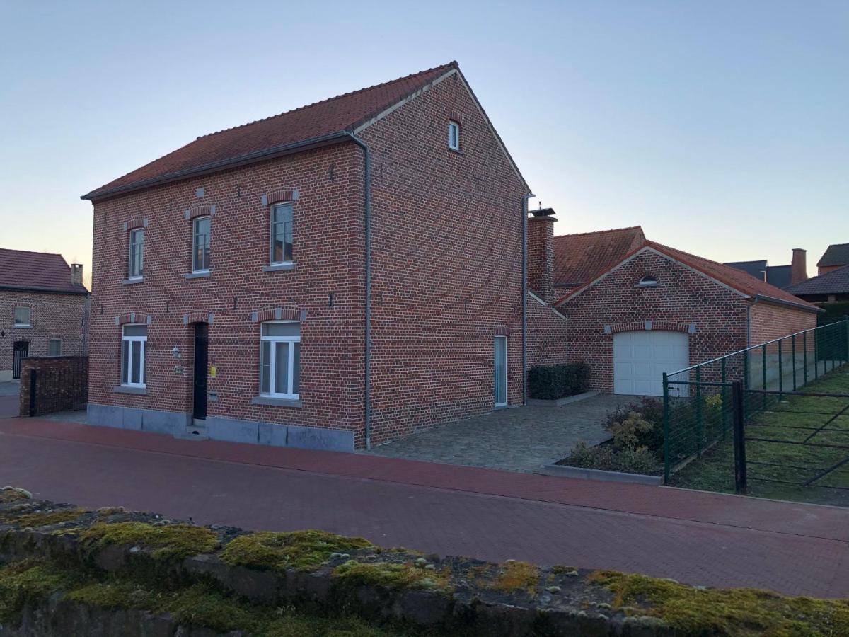 Hoeve De Singel Borgloon Exterior foto